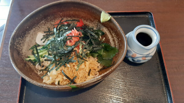 蕎麦も丼ものもおすすめ！栗橋駅から徒歩30秒の絶品蕎麦屋「のもと屋作吉」