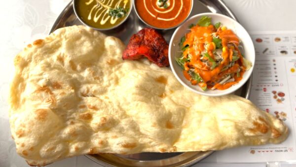 久喜駅近くの本格インドカレー店！大きなナンとランチが人気「ザ・マウントカレーポイント」